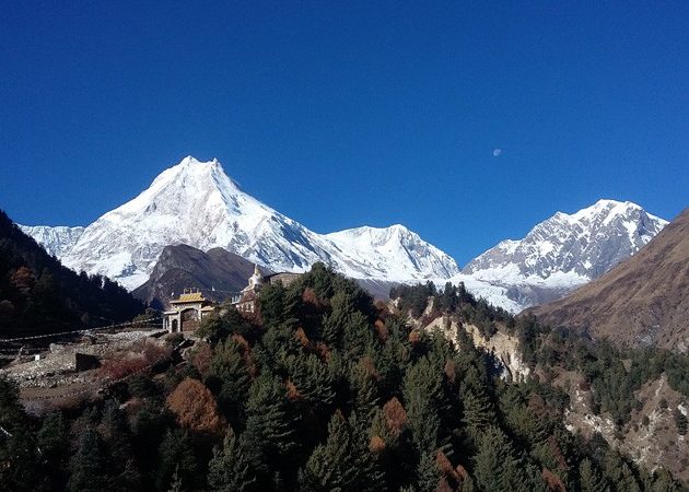 Nepal Holidays, Trekking, Tours and Activities | First Environmental